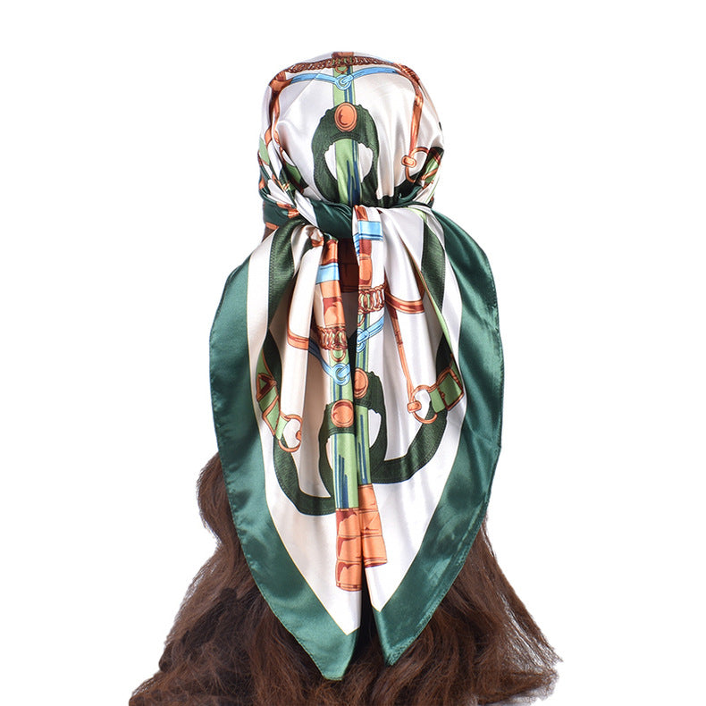 New fashionable ring chain buckle pattern printing high-quality 90 * 90 color square towel