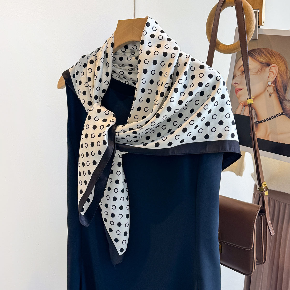 Spring new black and white simple printing polka dot silk scarf women's fashion temperament 90 square scarf versatile moisture-proof