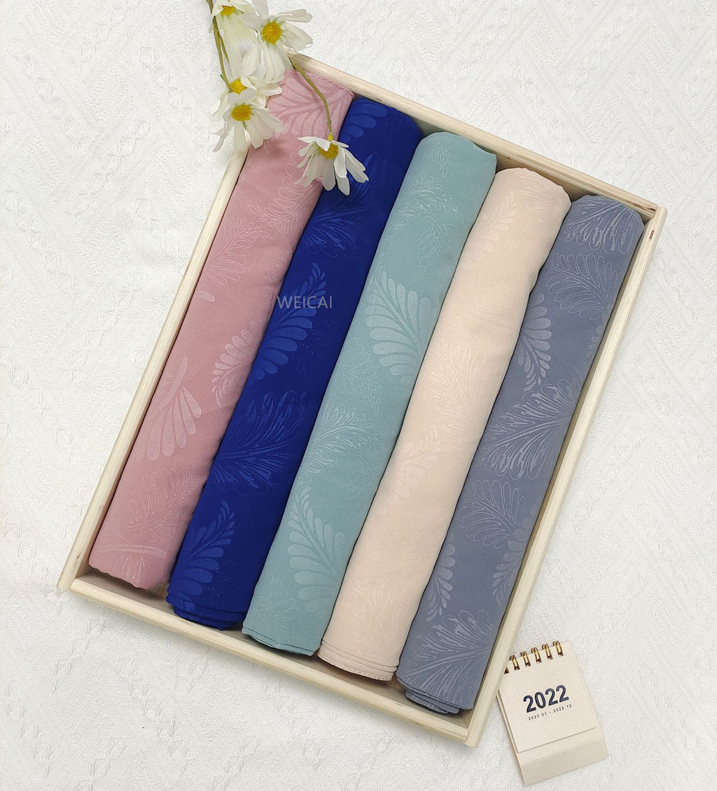 Size Pattern Customized Chiffon Cotton Polyester Long Towel Square Scarf Scarf Leaf Embossing Printing Middle East Headscarf Yarn