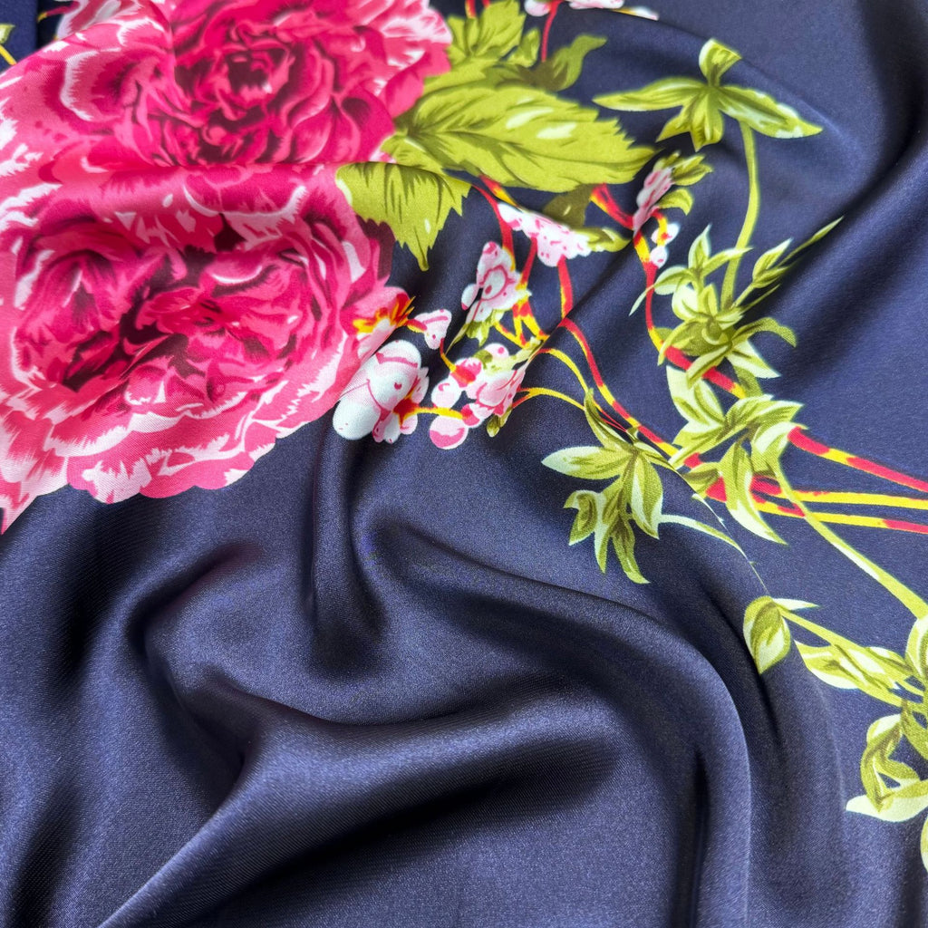 Simple and elegant temperament women's travel and vacation sunscreen silk scarf, simulated silky brocade long shawl scarf