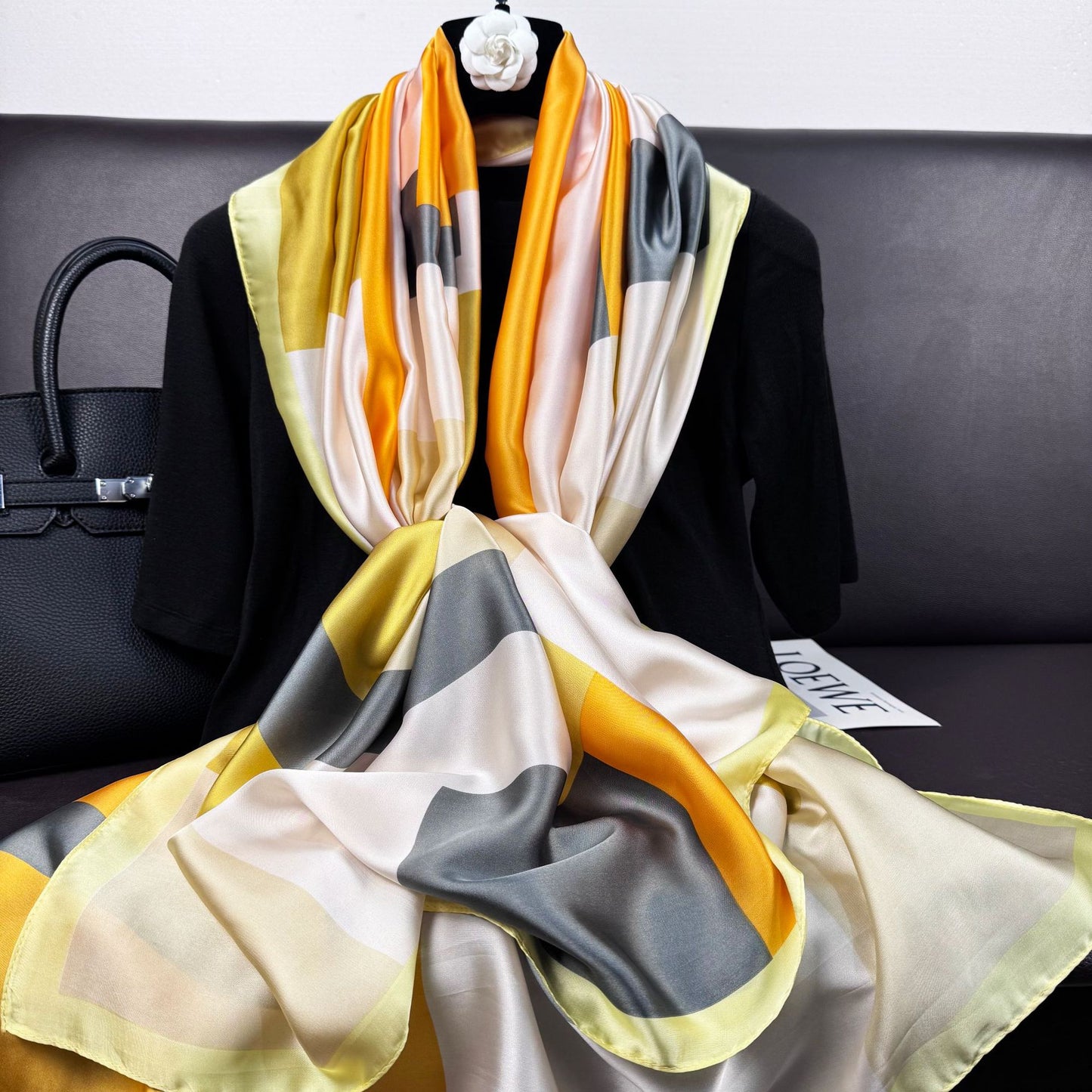 Spring new products, minimalist and elegant geometric contrasting colors, long brocade silk scarves, women's travel and vacation shawls