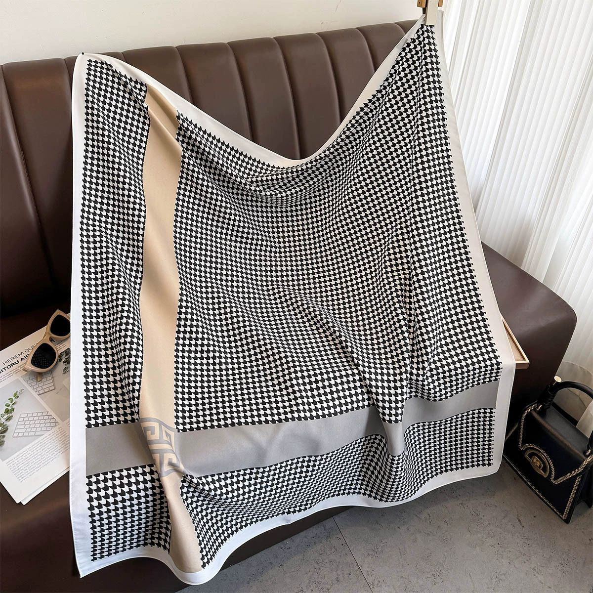 Summer Korean version of simple striped scarf twill square scarf 90cm fashionable versatile sunscreen shawl headscarf women