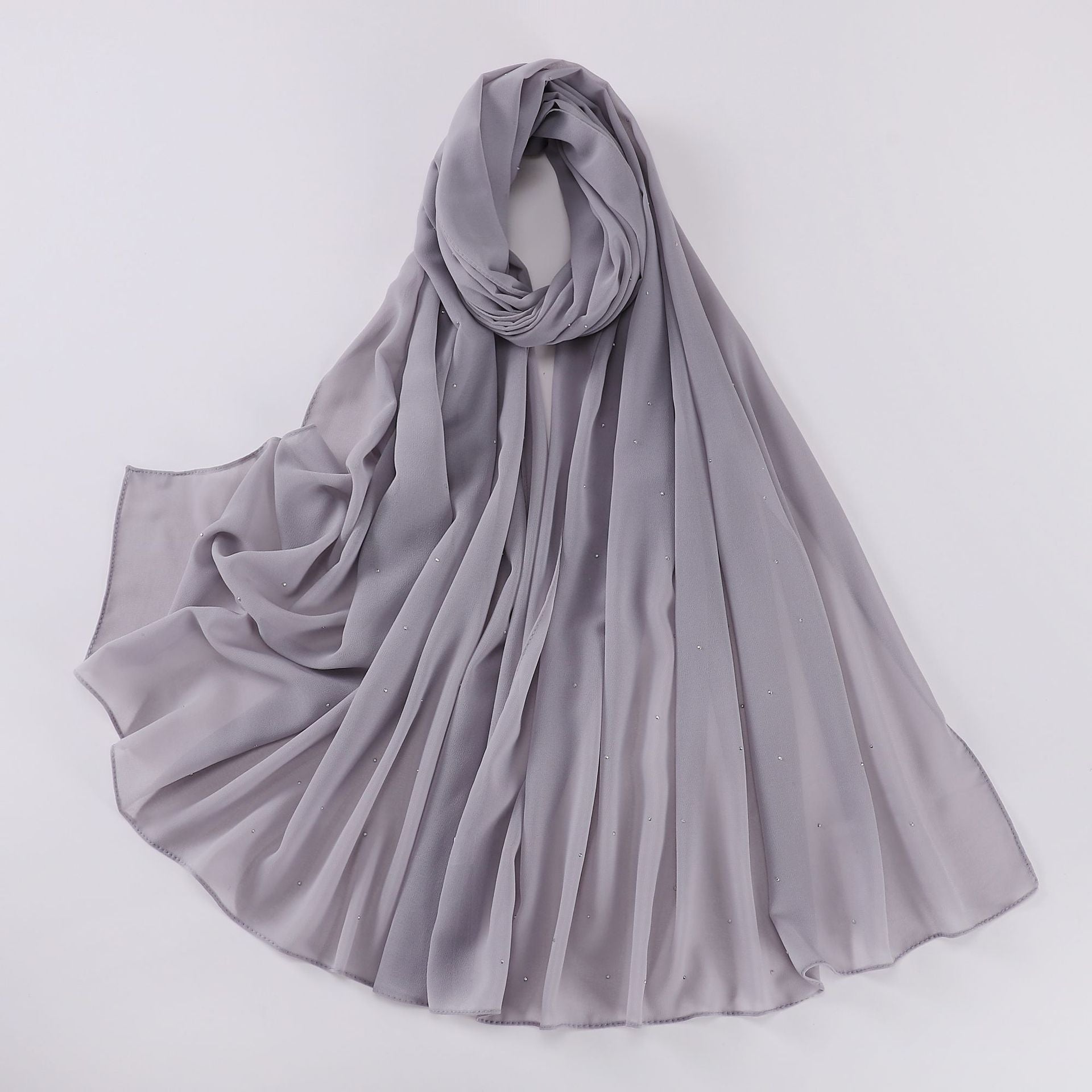 New pearl chiffon, long scarf, gypsy hot diamond, scarf, gauze, Middle Eastern headscarf, hijab in Indonesia.