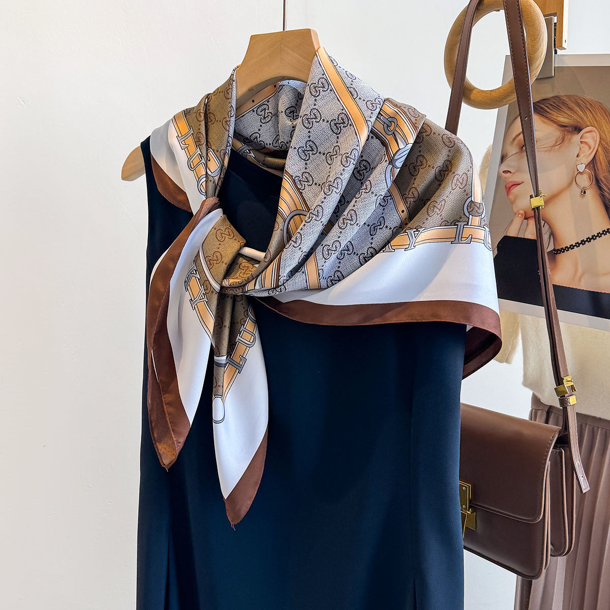 Spring and summer shawl with fashion printed belt, silk scarf, large square scarf, high-end women's dual-purpose versatile thin scarf