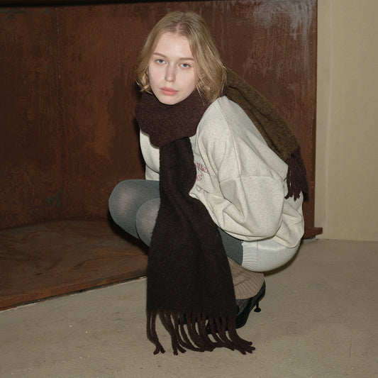 U designer style contains 35% wool scarf women's color matching in winter to increase the soft atmosphere neutral scarf flat replacement