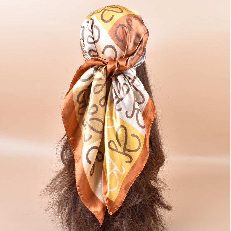 The new foreign style is simple, European versatile 90-satin, printed square scarf, head bag, silk scarf, shawl.