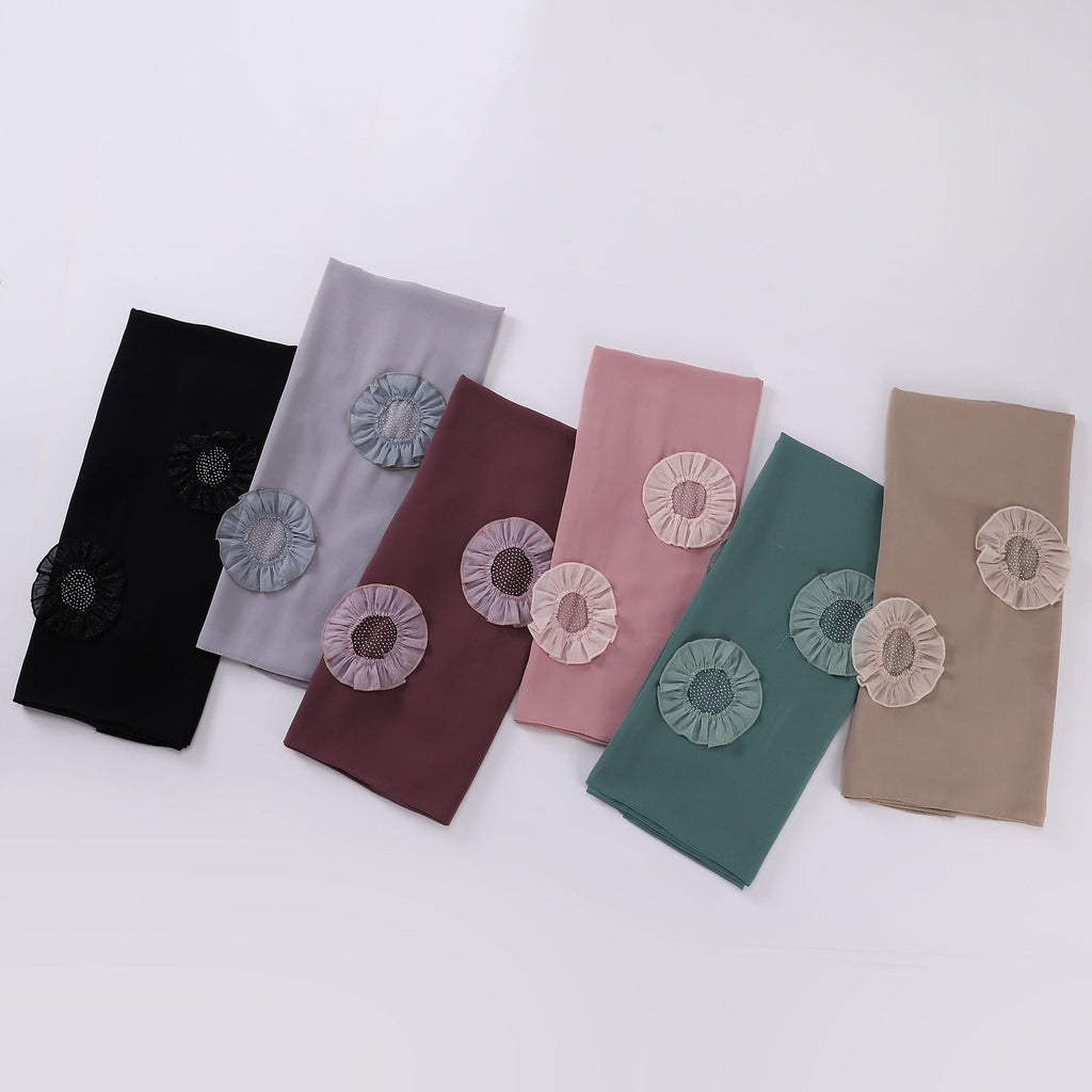 New pearl chiffon scarf circle hot diamond pleated lace long scarf Middle East Africa Malaysia headscarf