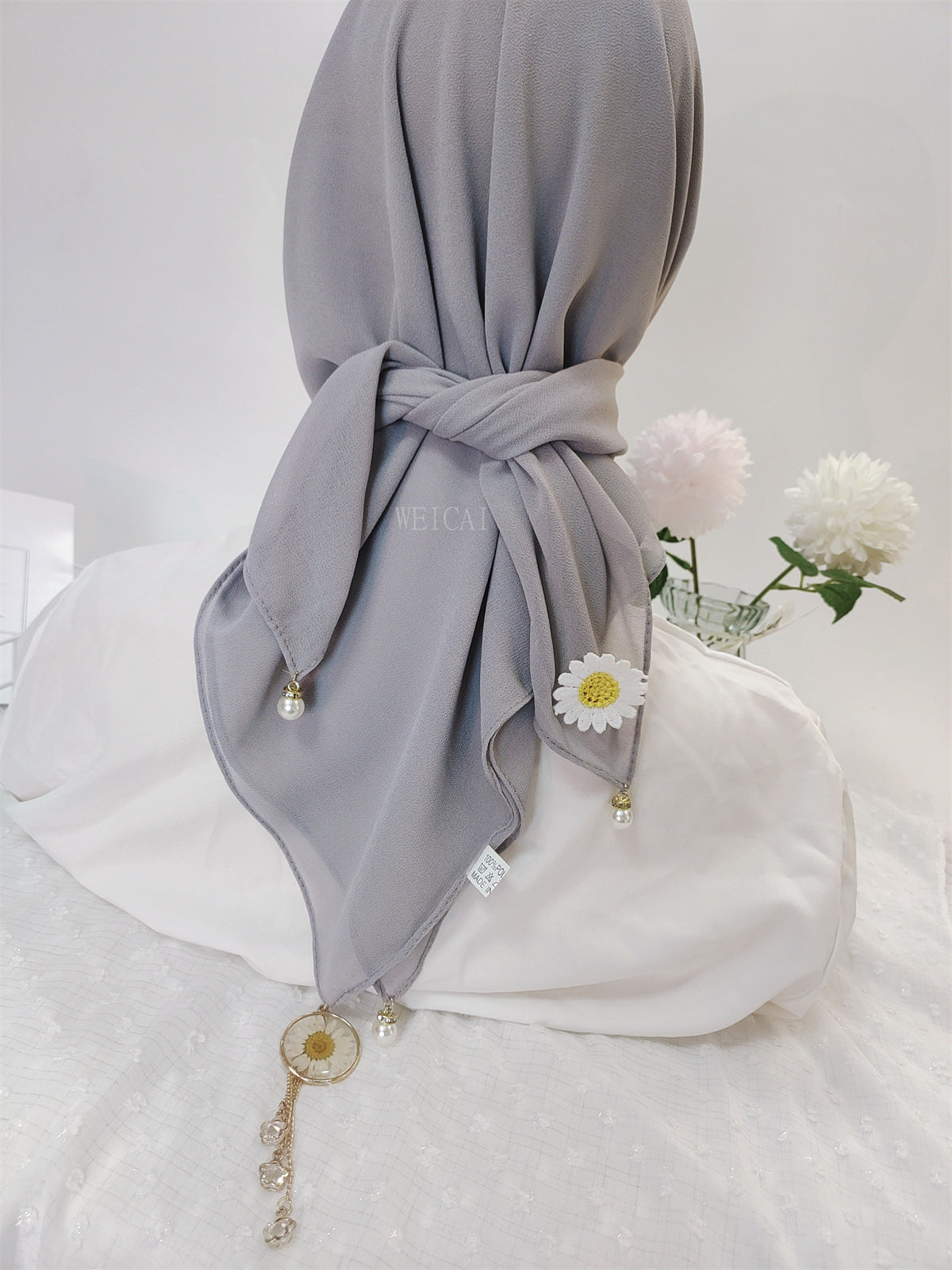 New solid color chiffon square scarf headscarf ins wind small daisy dried flower yarn hijab