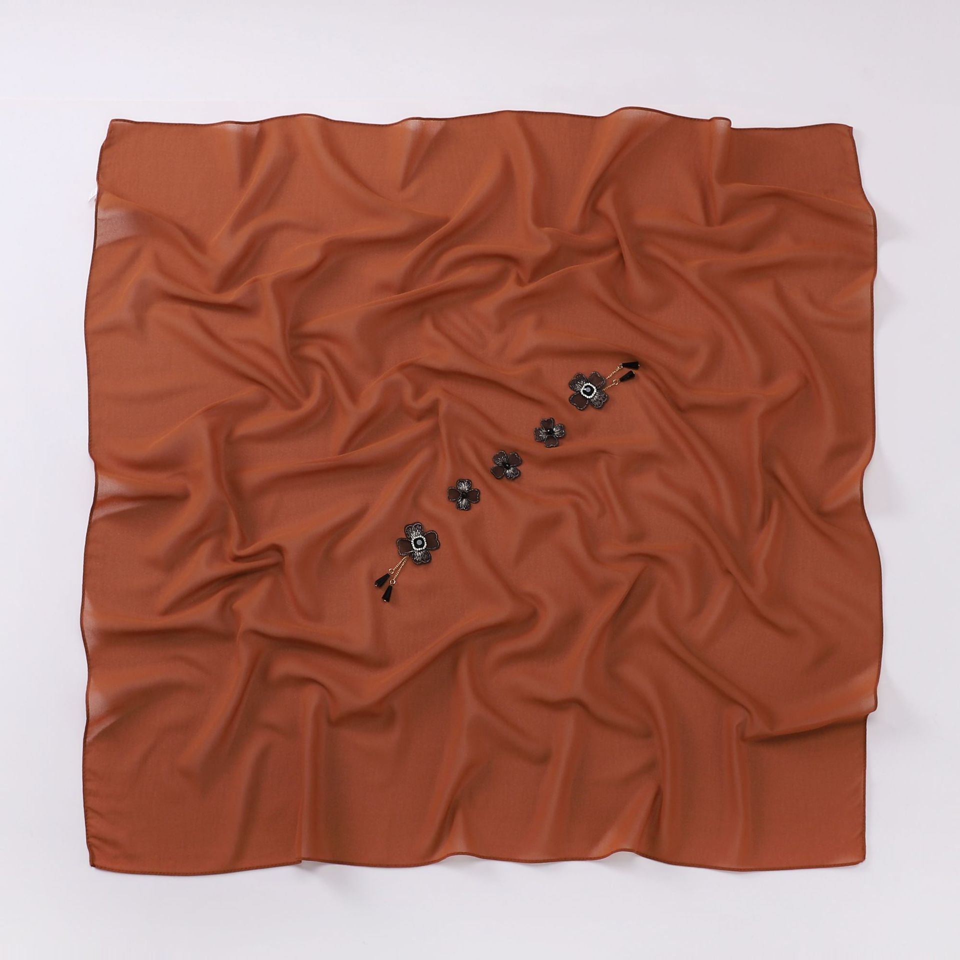 Flower chain rhinestone pearl chiffon square scarf 90 * 90cm headscarf Malaysia Hijab