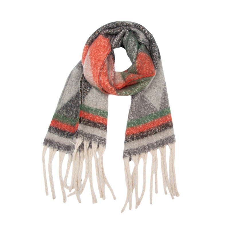 2025 new European, American autumn and winter circle yarn jacquard triangular fringed scarf