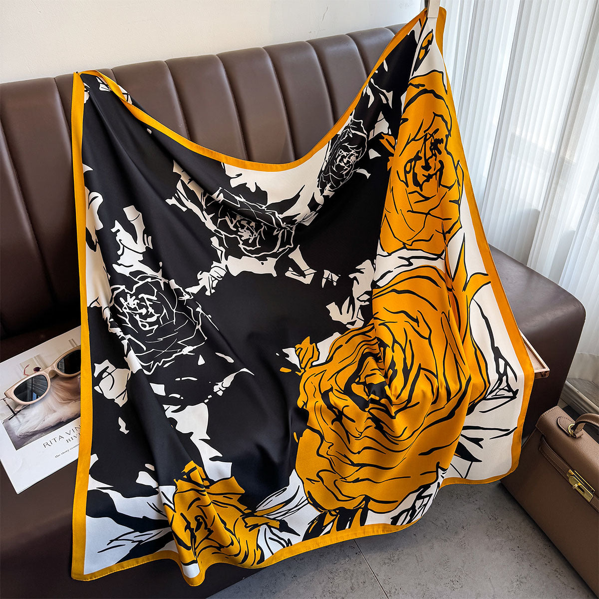 Retro printed 90 square scarves, spring and summer fashion versatile temperament scarf, outer shawl neck protector, collar tide