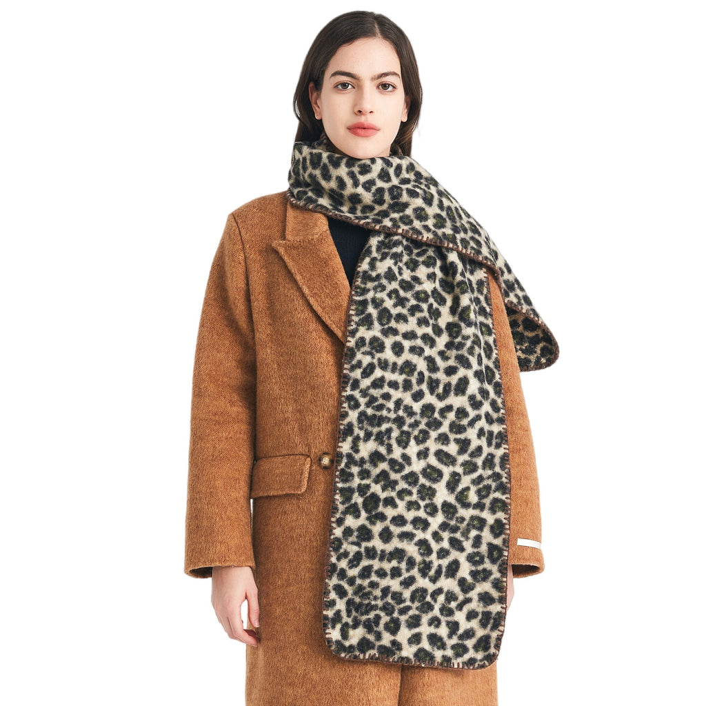 High-end scarf European, American autumn and winter new circle yarn leopard print scarf