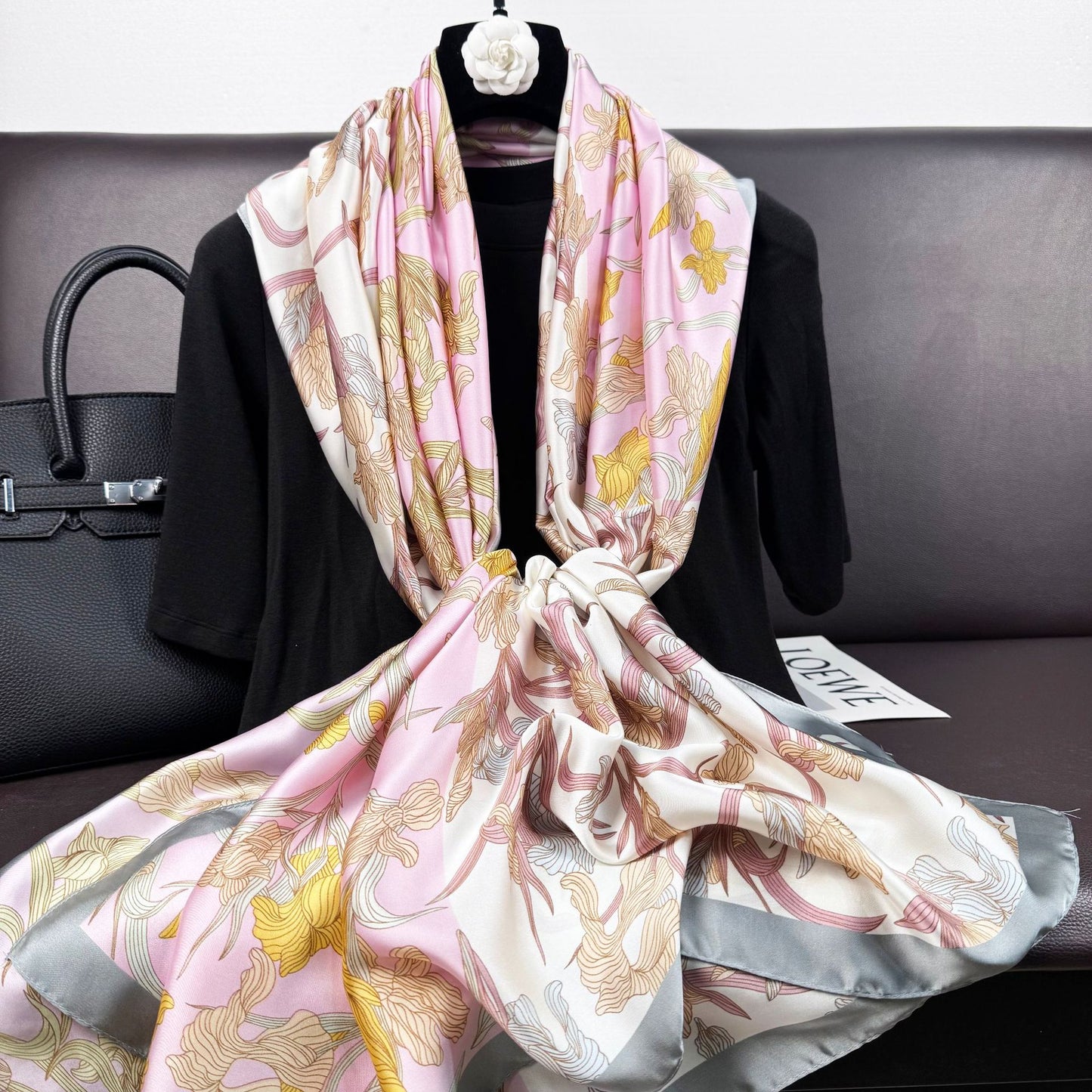 Simple and intellectual versatile brocade long silk scarf, fashionable women's decorative outer shawl travel and vacation scarf