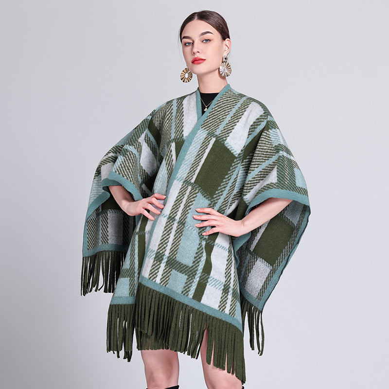 Autumn and winter Internet celebrities new plaid shawl with temperament fringed shawl cape cape retro scarf coat women