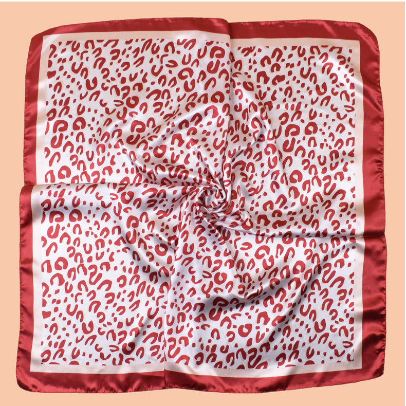 2025 new 90-satin U-word leopard print versatile printed square scarf with sunscreen, bag head silk scarf decoration, scarf