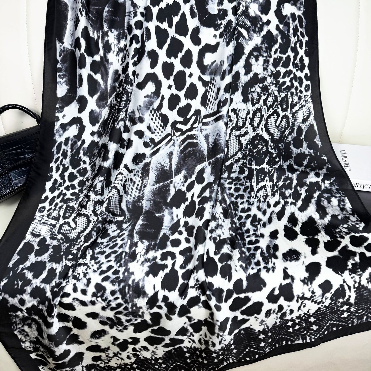 European and American fashion color leopard print brocade long silk scarf, spring, summer and autumn travel vacation sunscreen shawl scarf