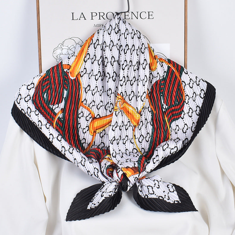 New French chain ring pattern printed pleated 90-color large square towel, head towel simulation silk