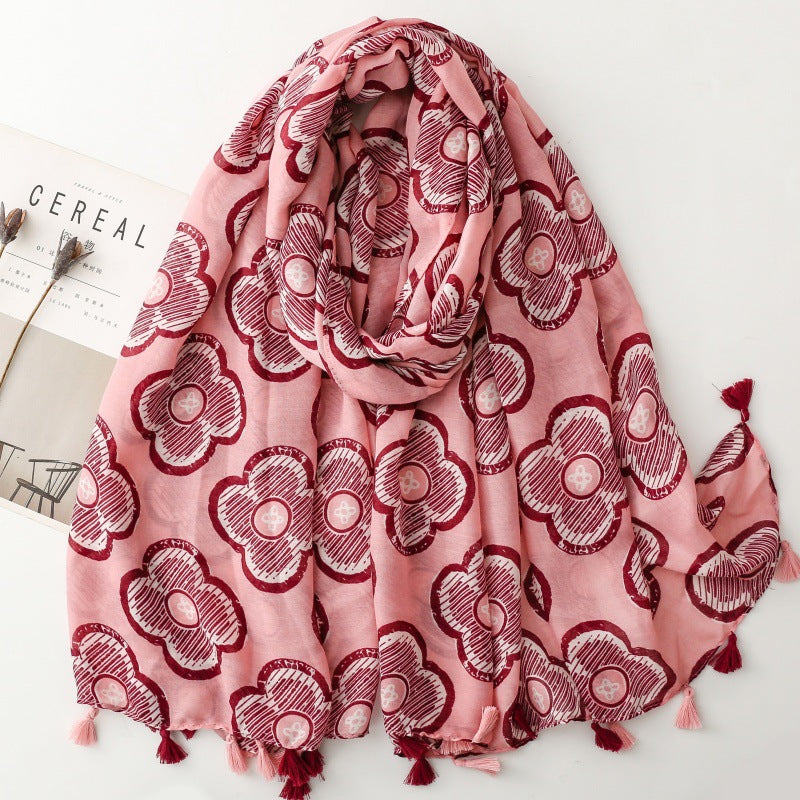 Spring and summer cotton and linen feel scarf celebrity style four-leaf flower window fringed silk scarf warm shawl